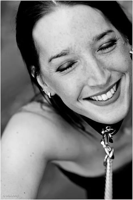 Smiling on the Leash posted by TechnicallyKink