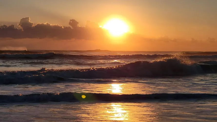 sunrise Apollo beach by My_Bike_