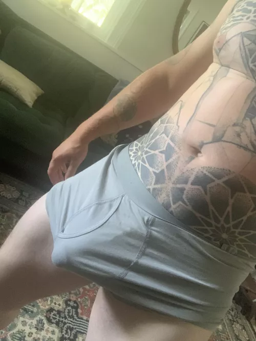 Who else is bored? by SunDirect9758