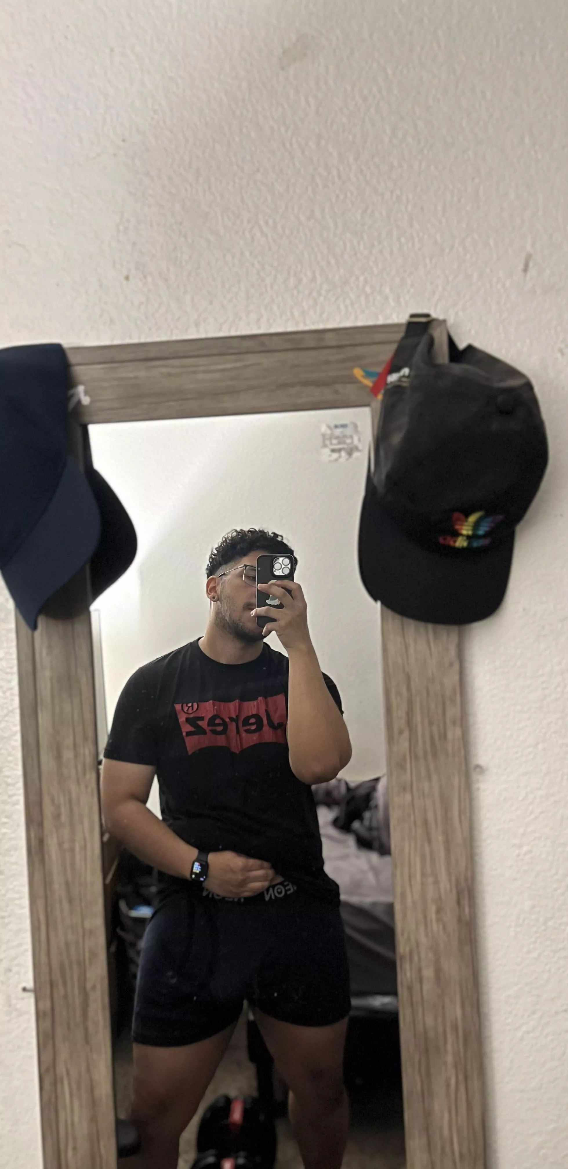 Workouts have me feeling great lately 😅 posted by redwolf811