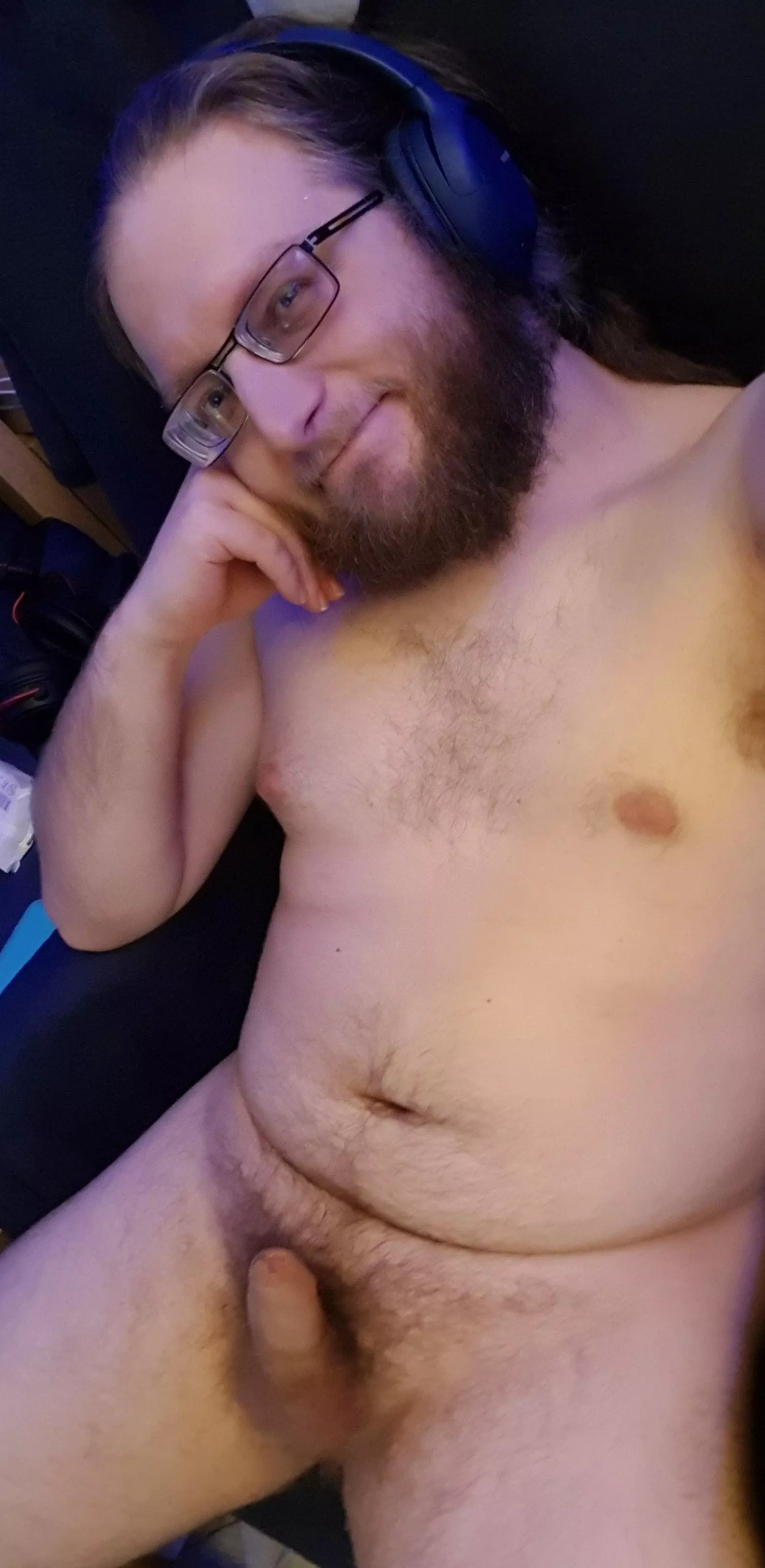 [30mUK] Happy Hump Day! Wishing you a wonderful day! 💜 posted by ImInsane_FromEarth