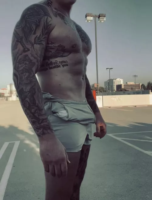 [36] Working out in public and my bulge is definitely showing. Is that bad? by Jasonfitness8