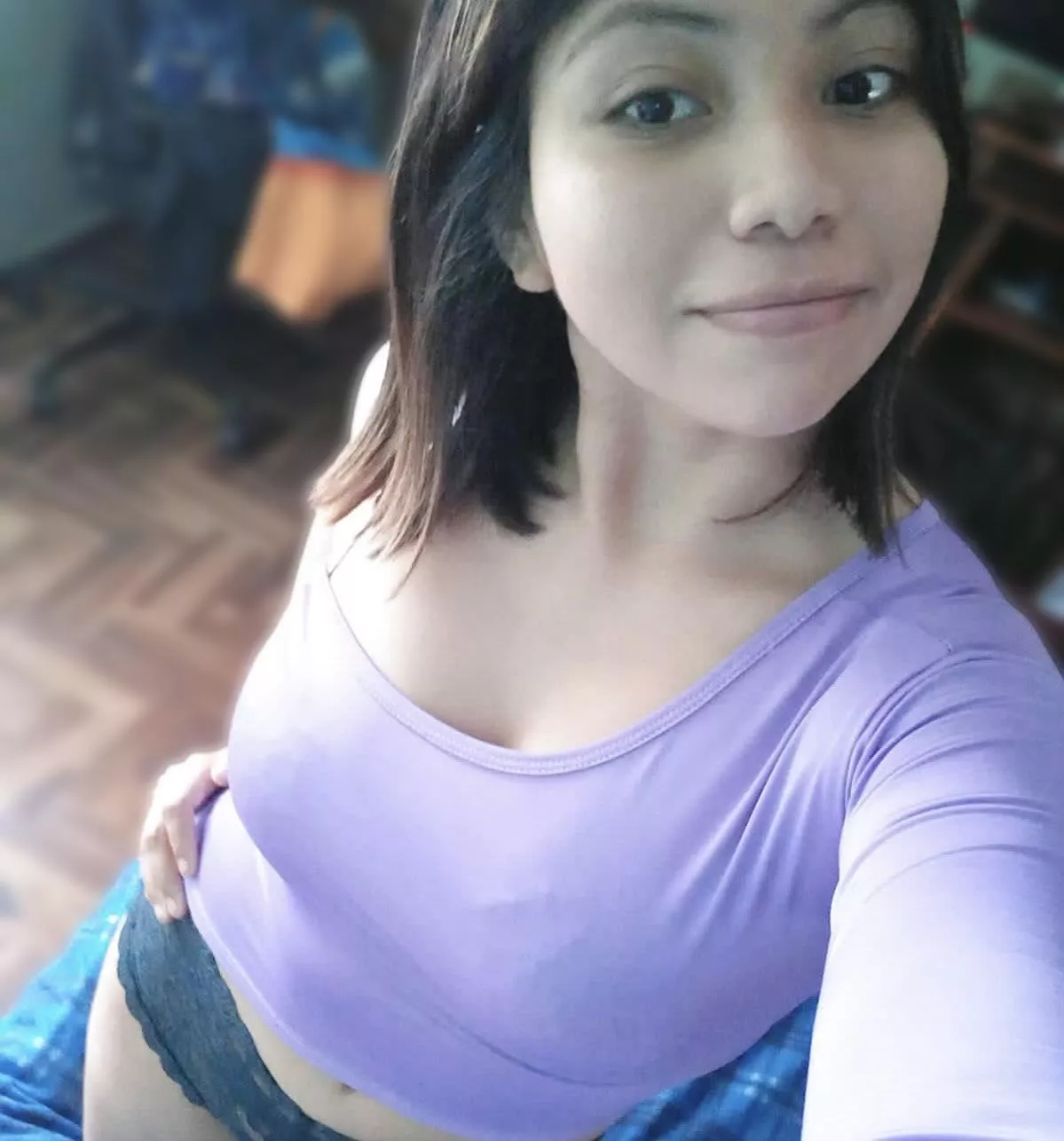 A surprise awaits you tonight (F) posted by SexyAzucena