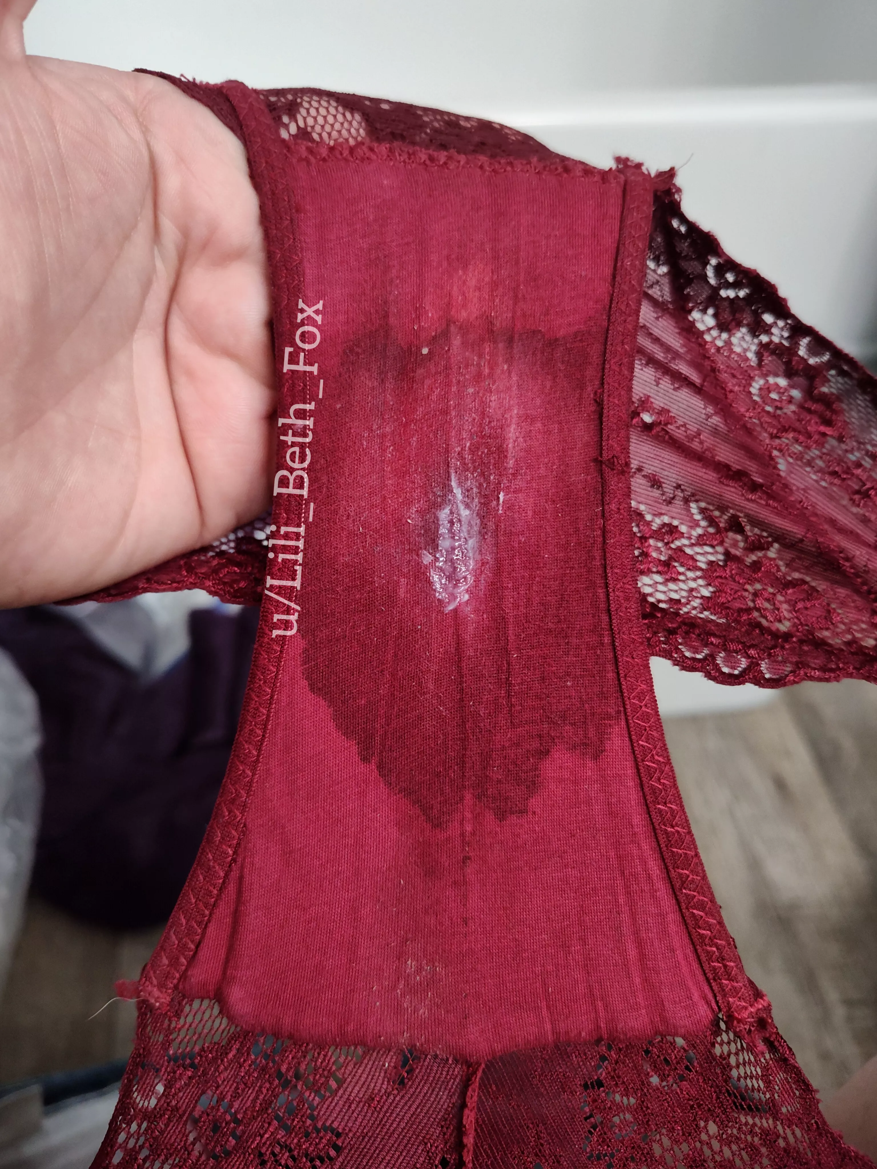 Day two and my wet spot is blooming like a beautiful flower! [OC] posted by Lili_Beth_Fox