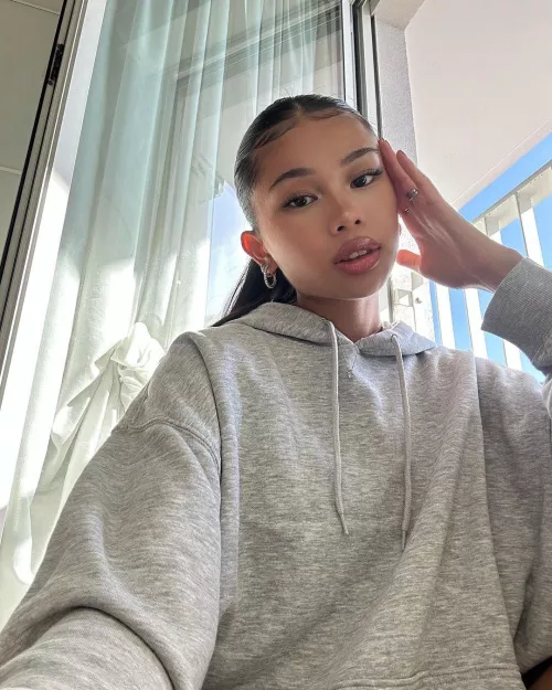 expensive by hornychilicorndog