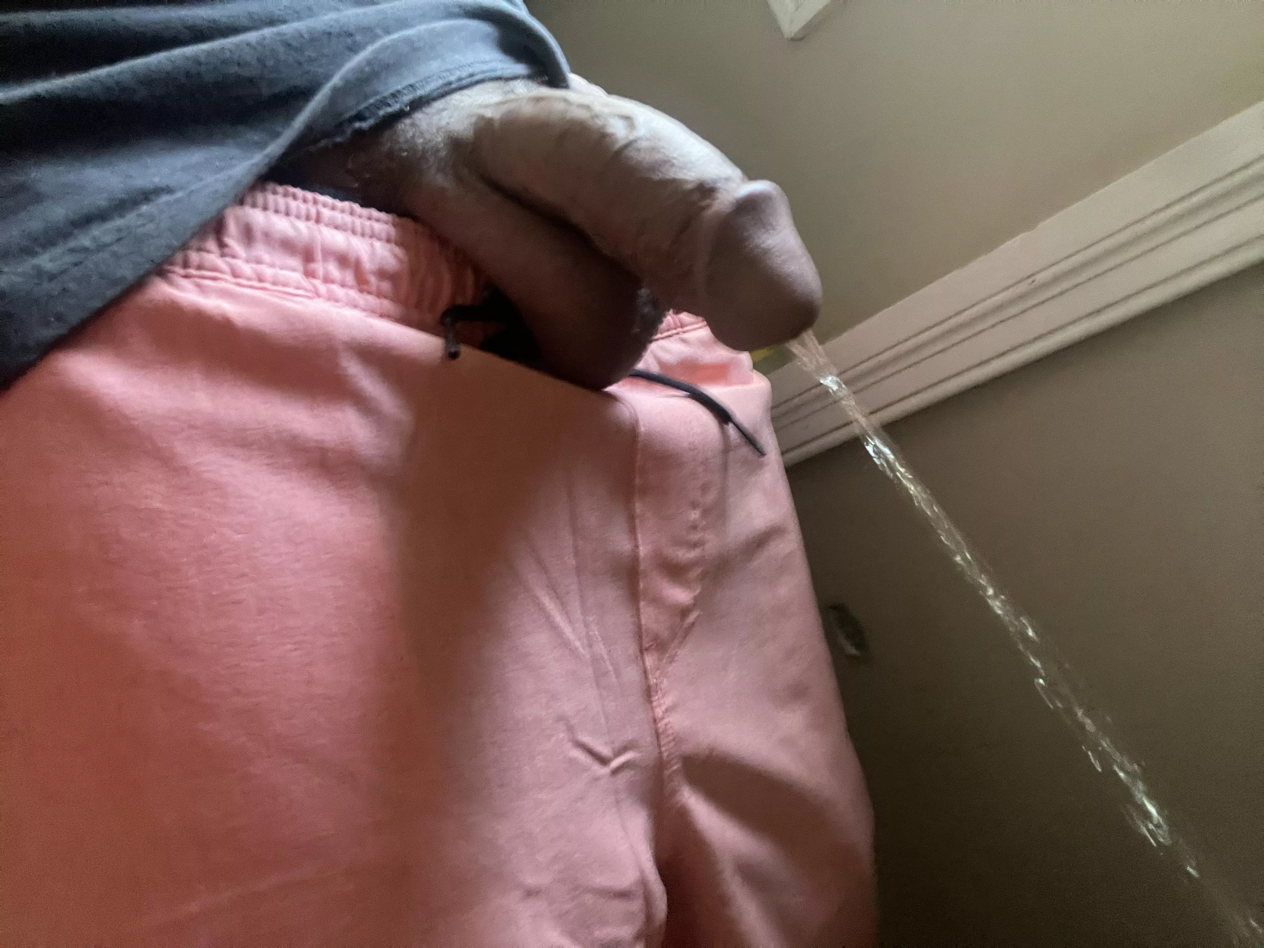 First piss of the day posted by KookyBeach5