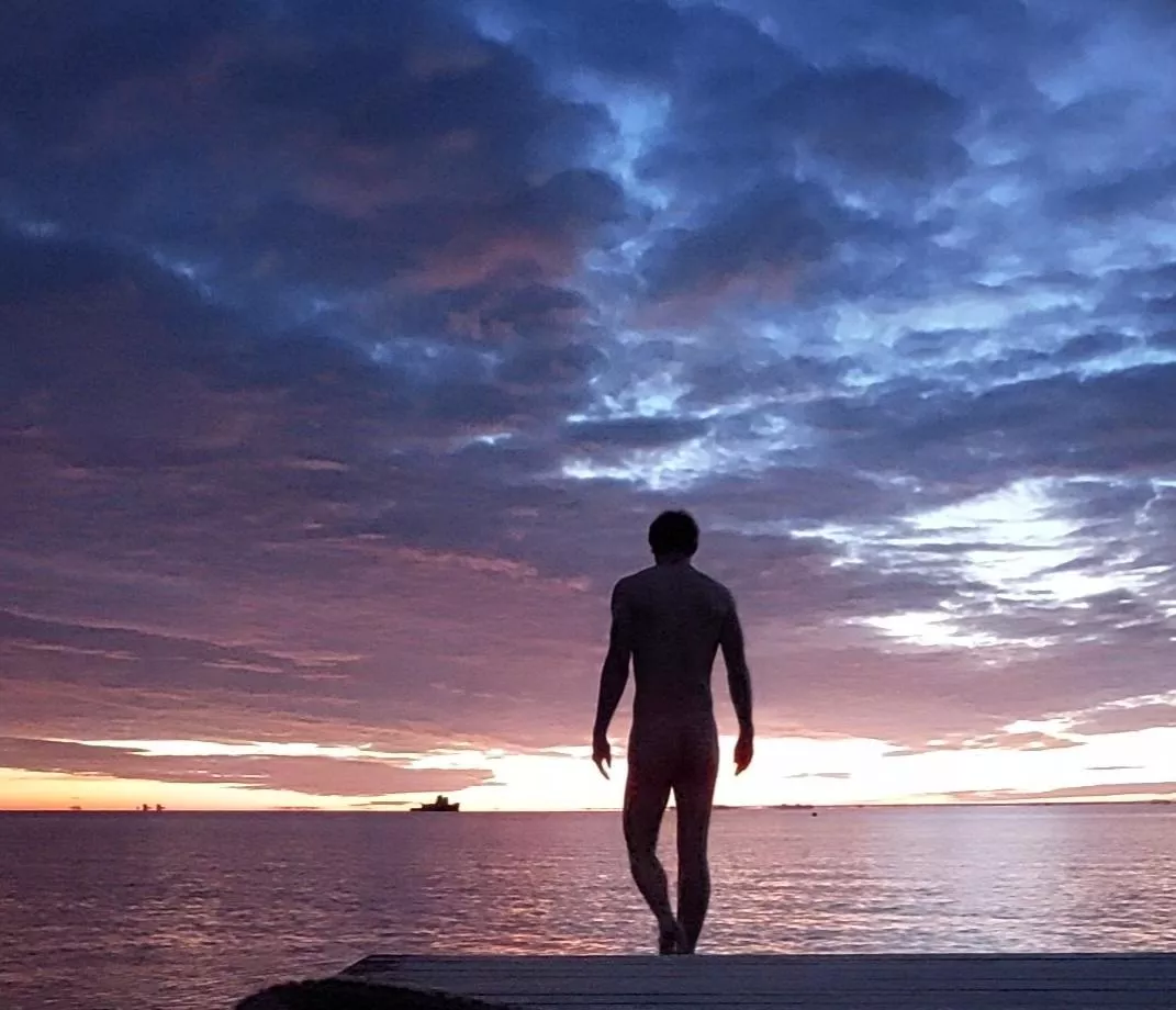 Had it all for myself this morning posted by Memosat