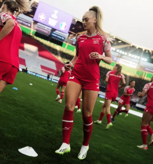 Hard at work! by IamAlishalehmann7