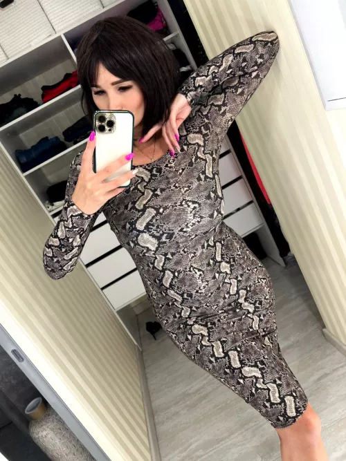 I love this dress by amokline809