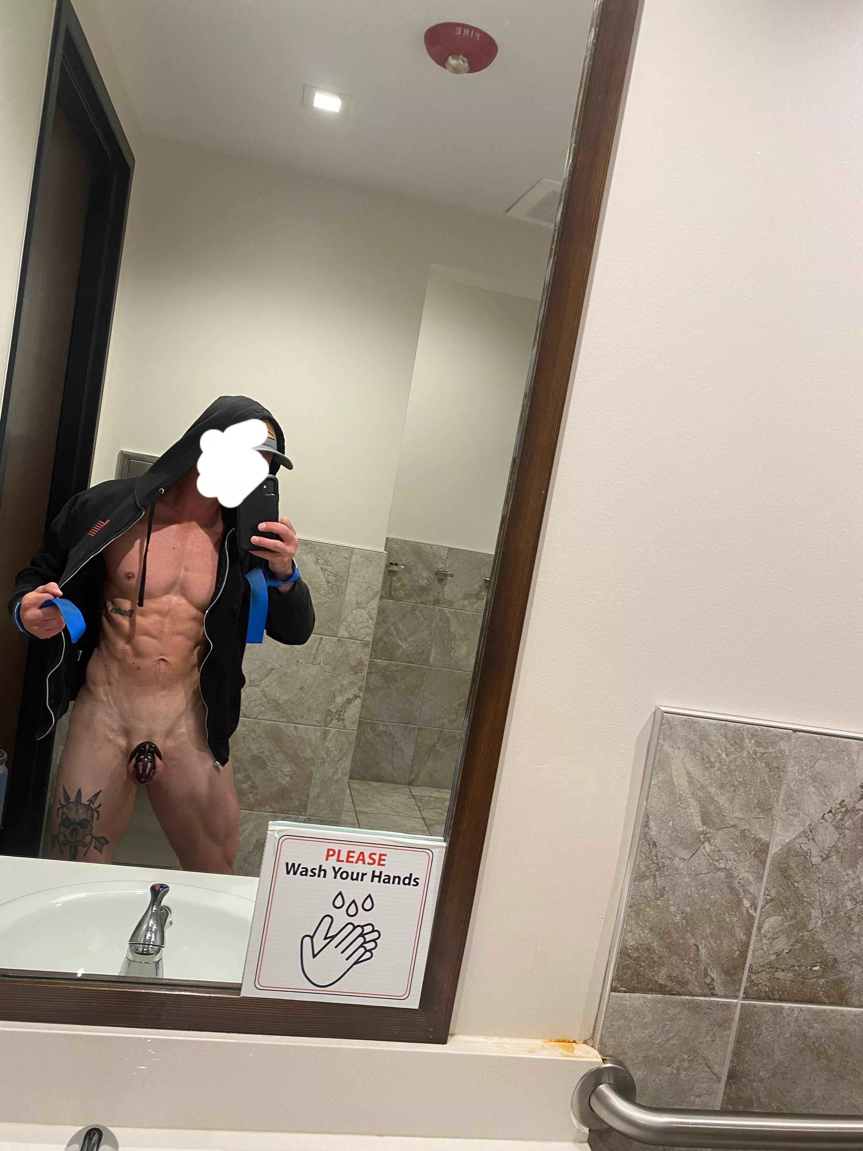 If only people at the gym knew what was under my shorts 😂💁🏼‍♂️. Being an alpha cuckold is possible. posted by biguy890890