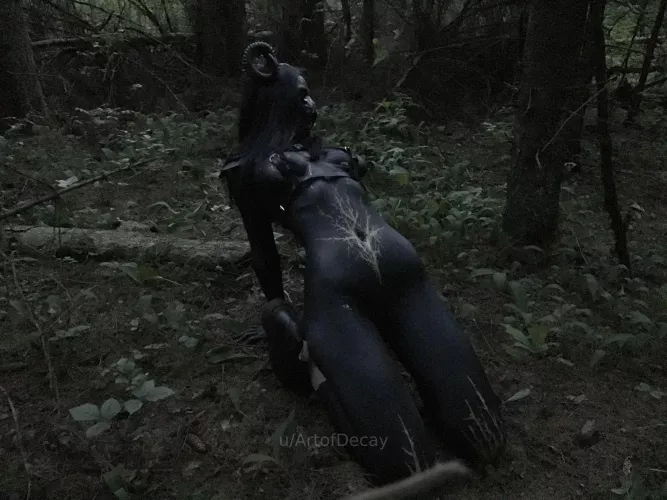 My acrylic bodypaint on Zvkvt by ArtofDecay