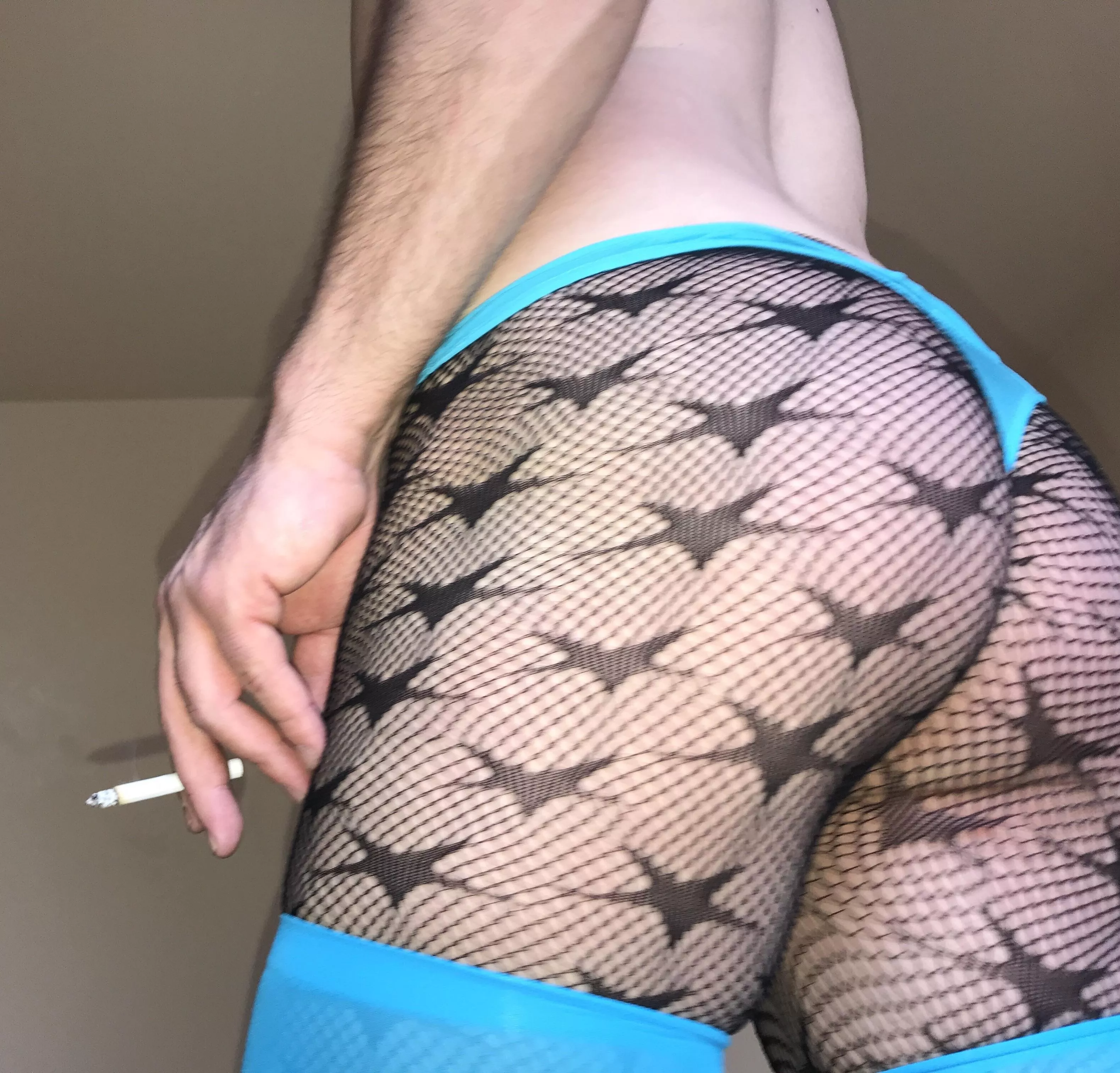 Show me your hard cock posted by between_2_cheeks
