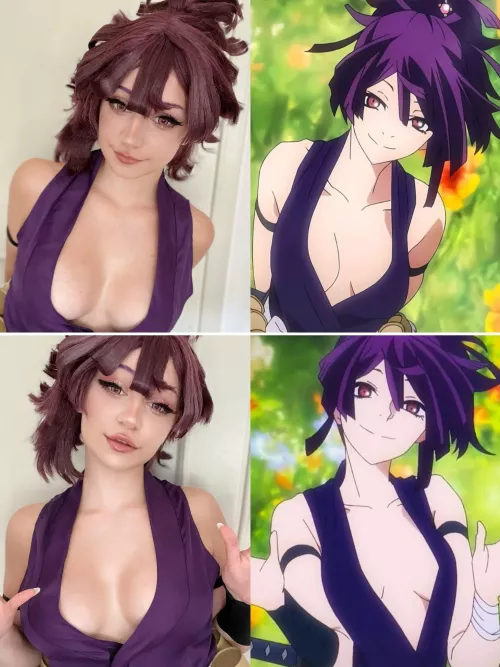 Side By Side ✨ Do you like my Yuzuriha Cosplay? by mochichuu_