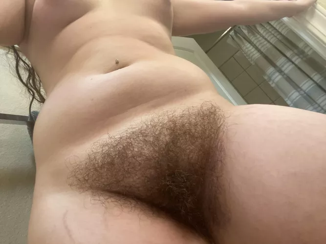 Would you get wet with me in the shower? 👀 by baby_sophia20