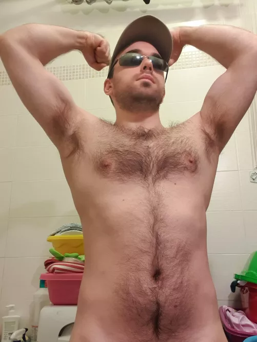 Yes, i'm ready you can sniff my armpits by Naughty_Alex1