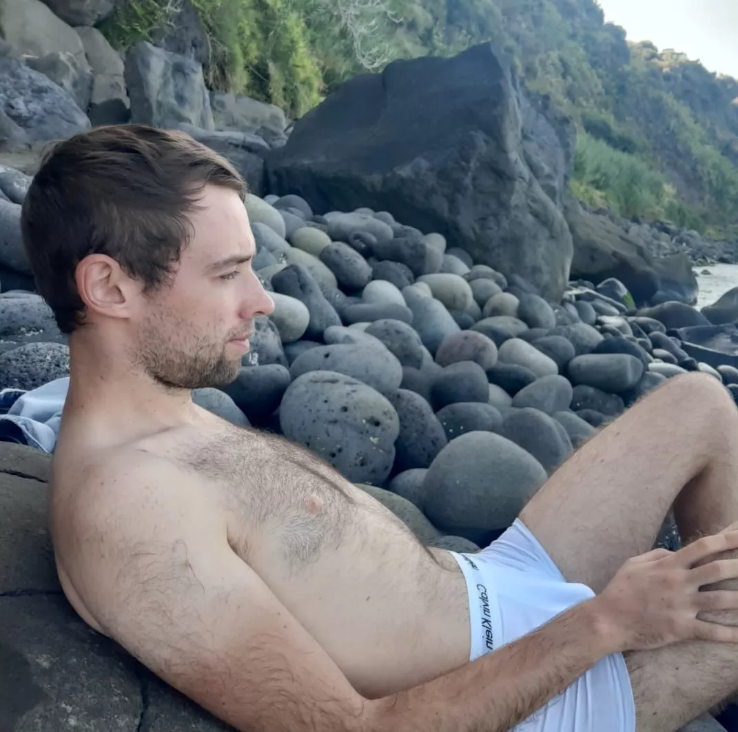 Enjoying last days of summer posted by thehappiestgay