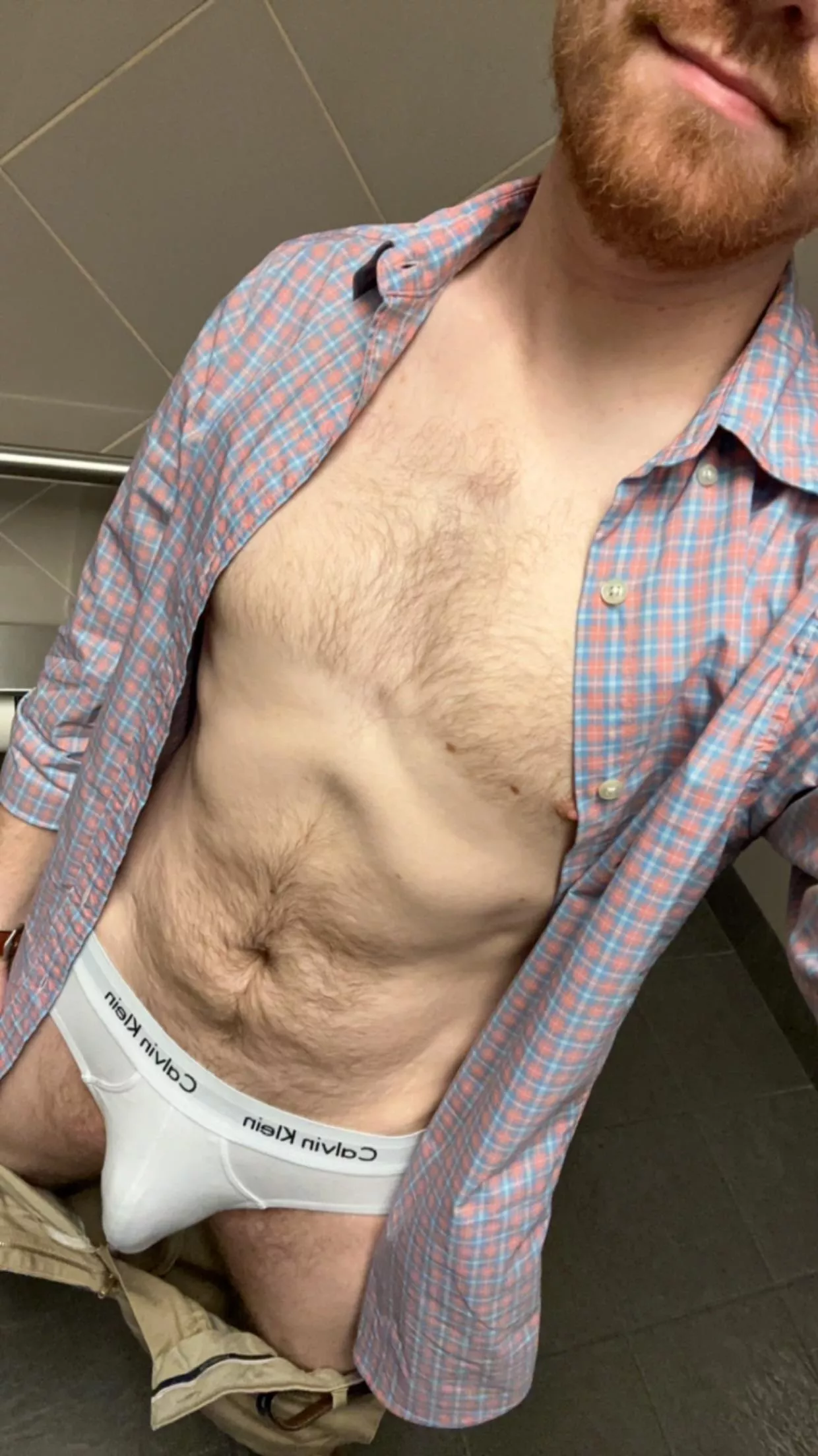 Everything came undone at work today posted by Bromotexual