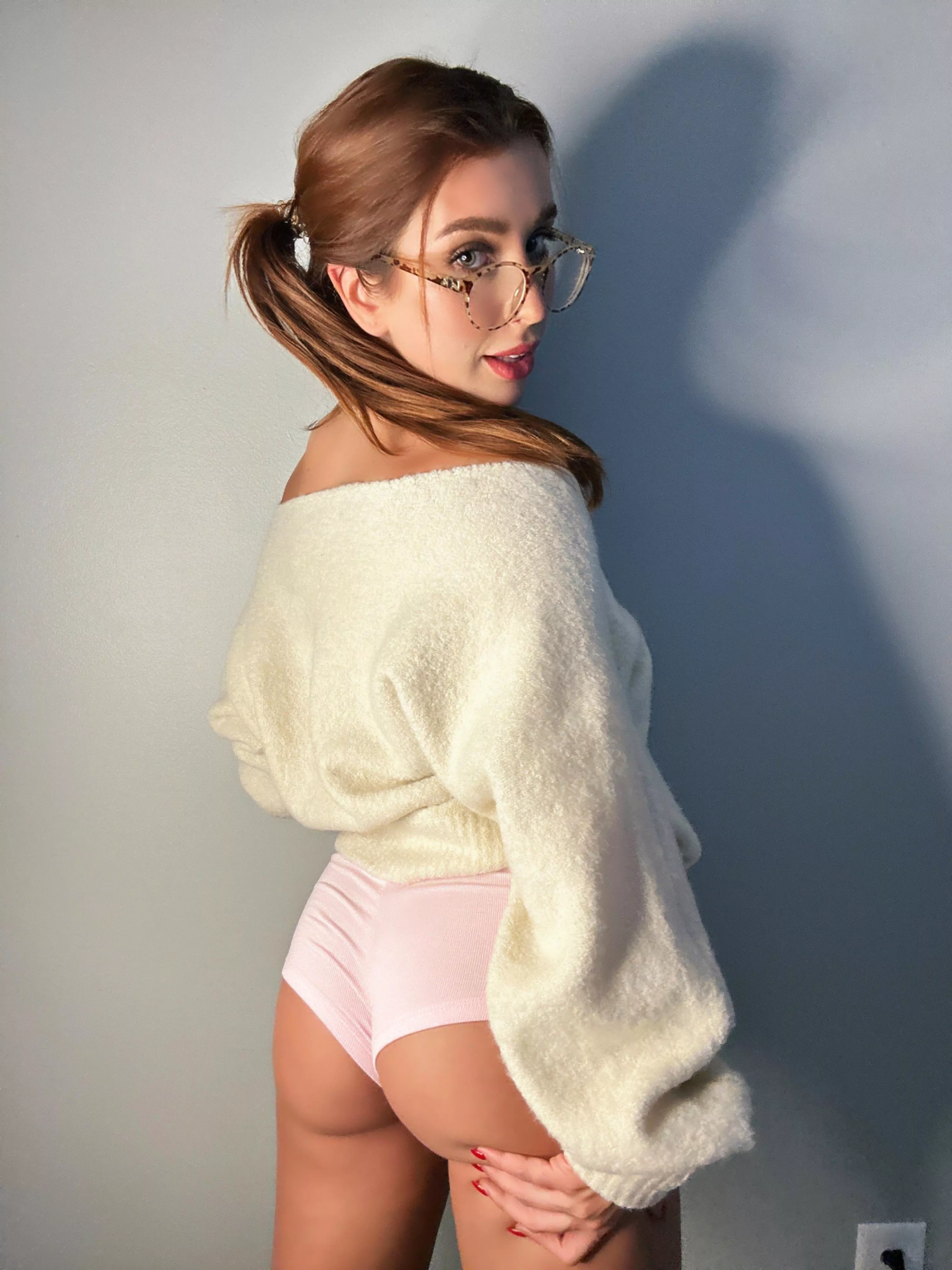 Happy Hump Day hehe posted by EmergencyOk6986