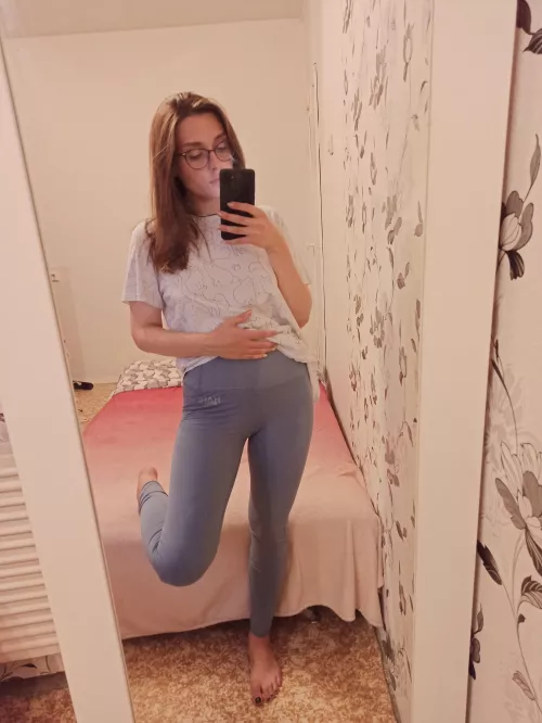 How do you like my yoga pants? by Honey_69_