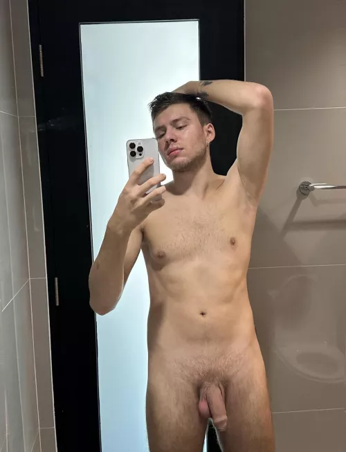 I dare you to make it grow without using your hands by DirtyCountryman