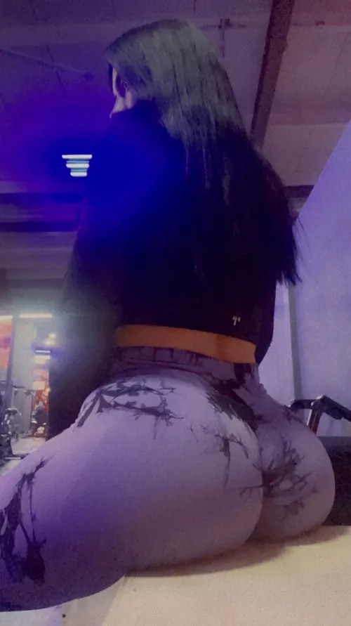 Is my butt big enough? 🍑 by EllieOllivander