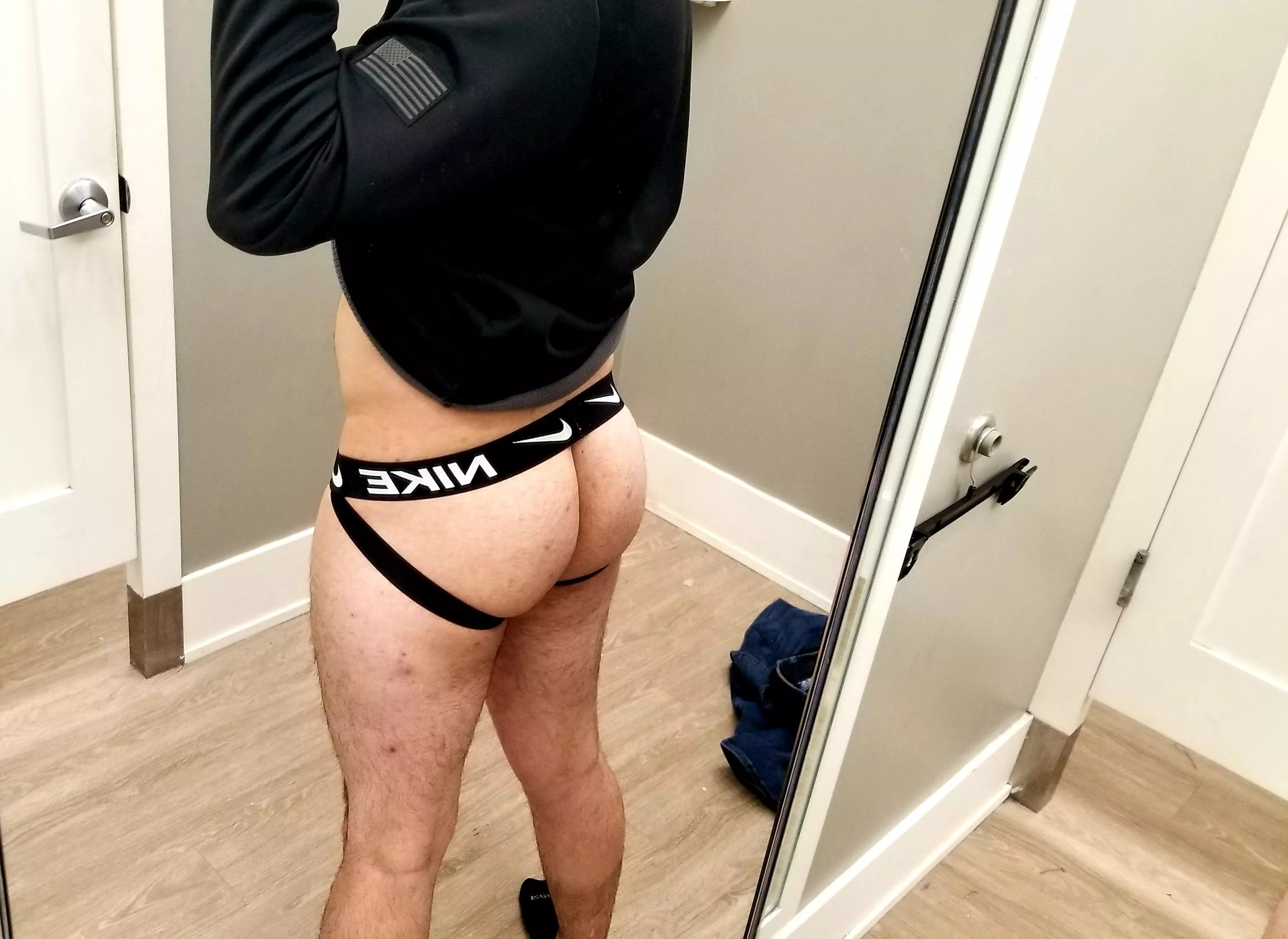 Mall fitting room Jockstrap posted by Which-Secretary-8750