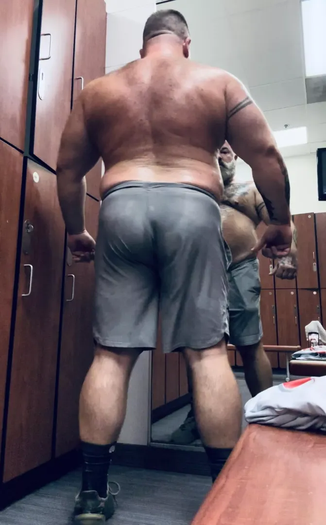 My sweaty ass 😛 posted by TheBeefycupcake