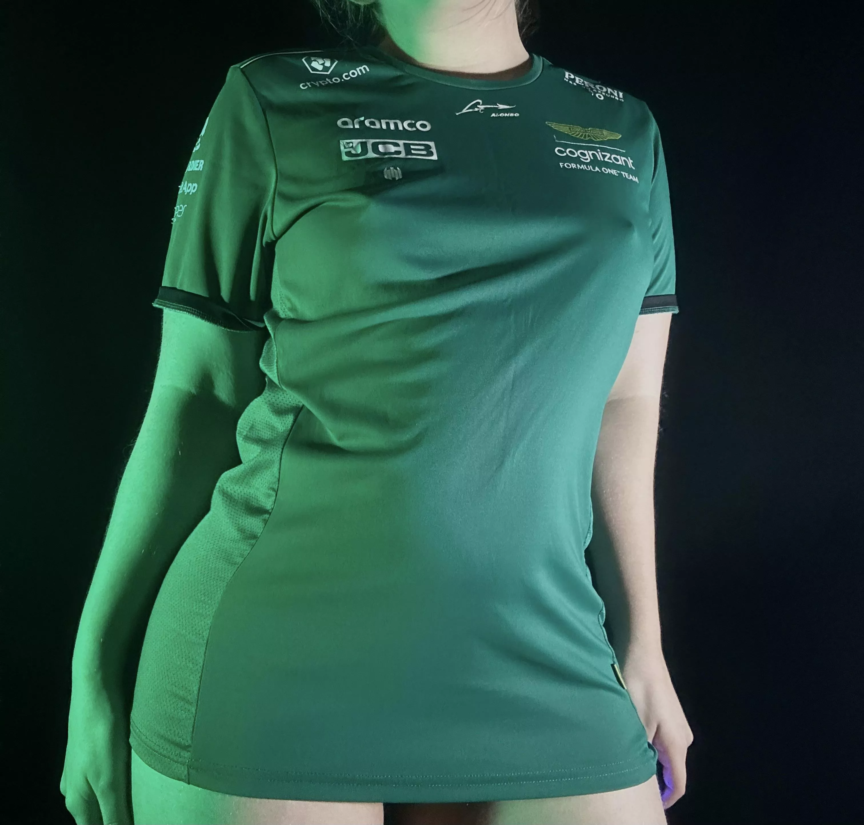 Need me a cutie to watch F1 with [F] posted by lwdxbloom