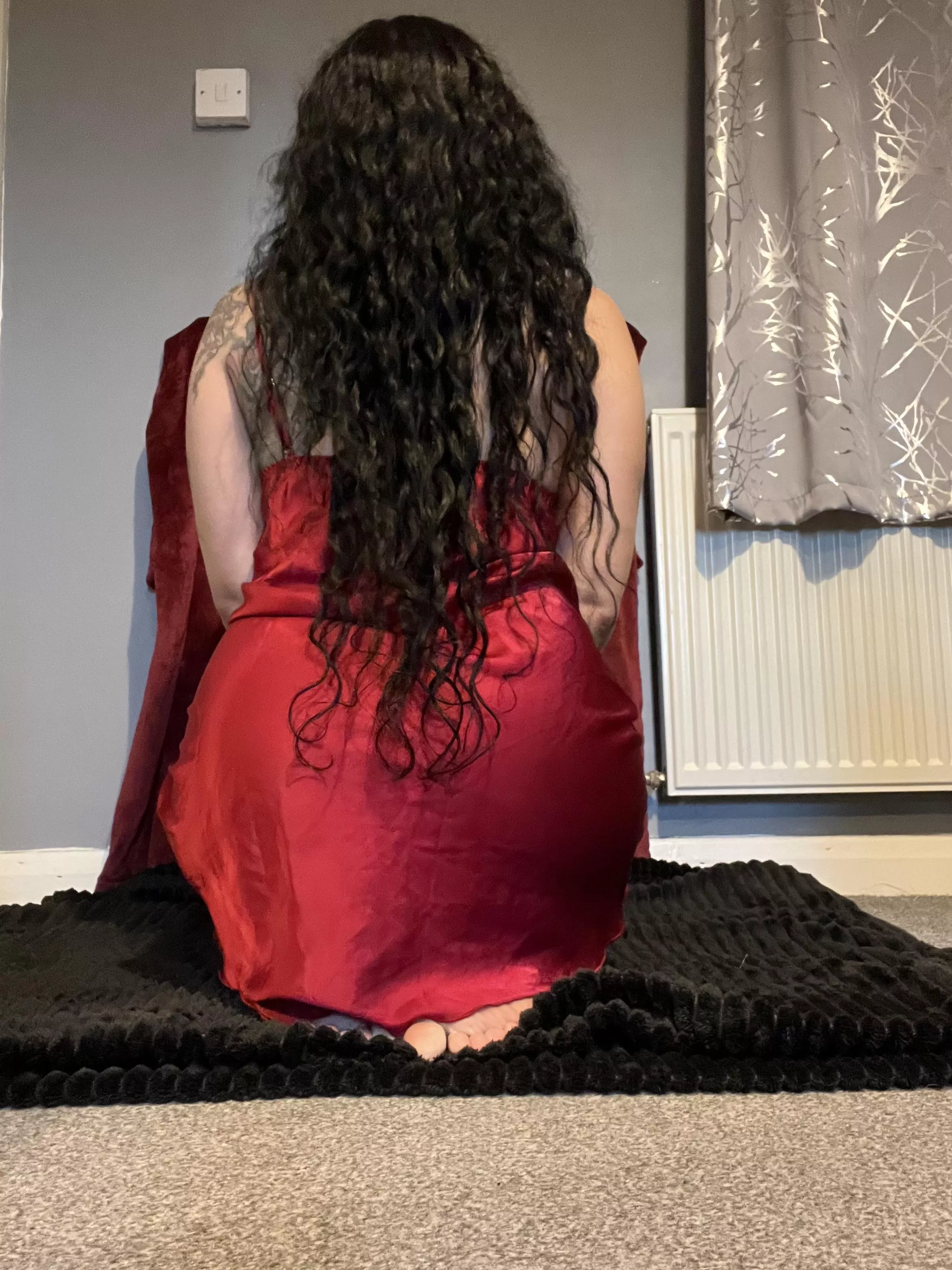 Play with my hair please posted by TheNamelessGhoul333