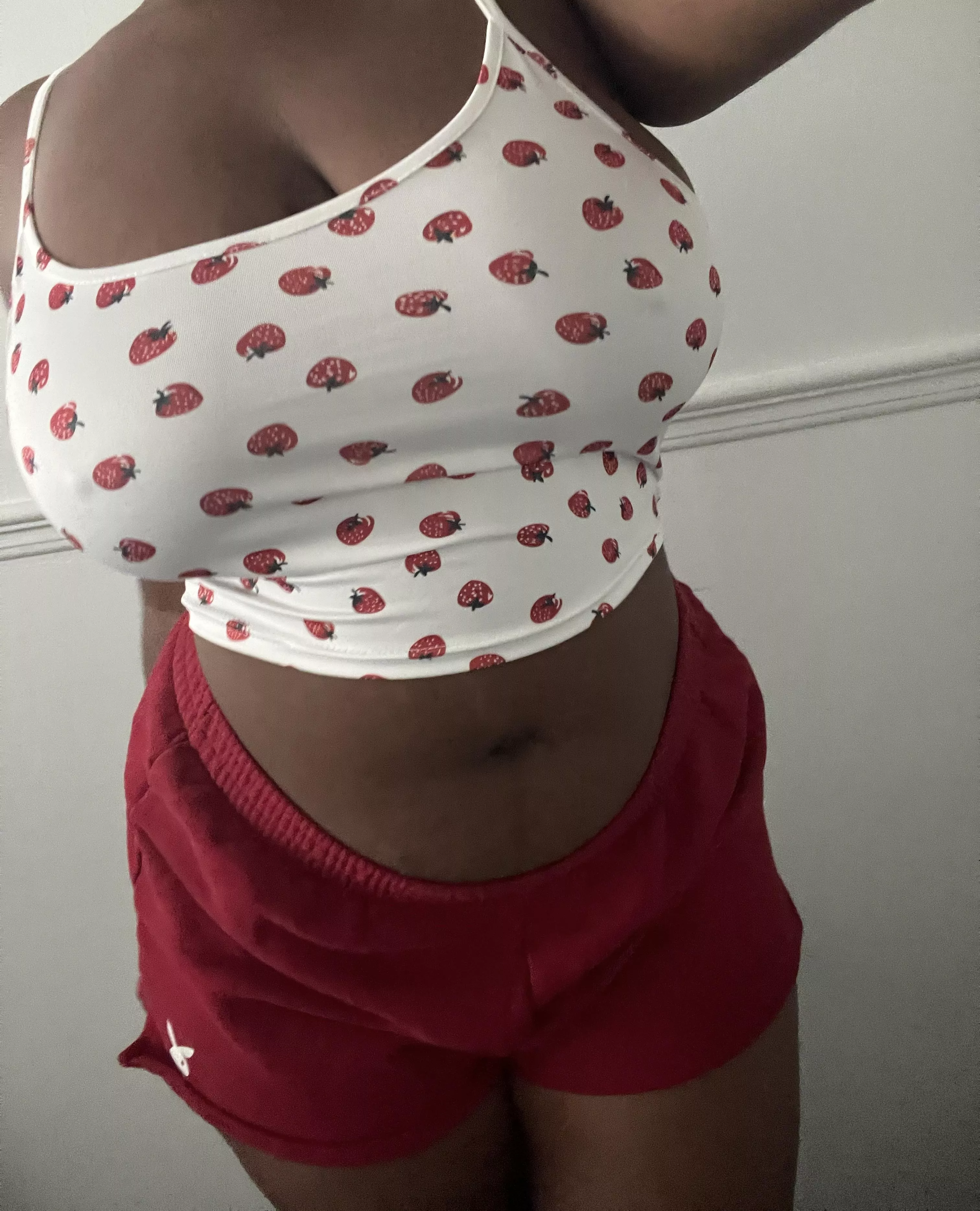 Ready to be dominated posted by Curvycutie18