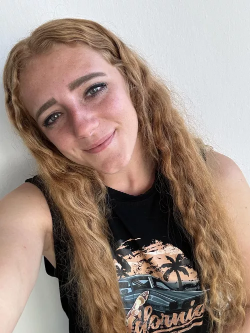 Smiling for selfies by Kris_Daley