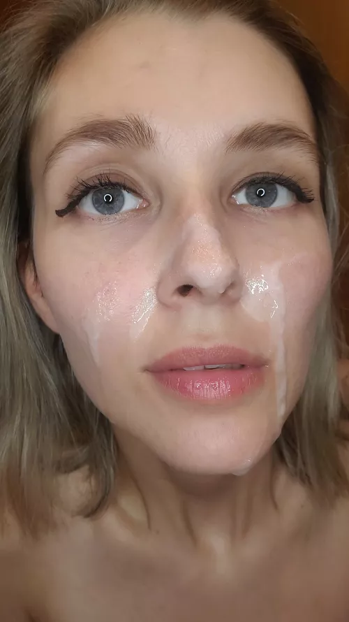 The best face mask by Creepynosiness