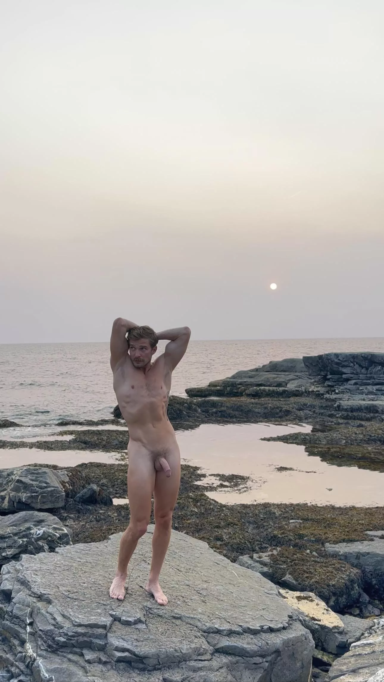 White dot posted by freeintheforest86