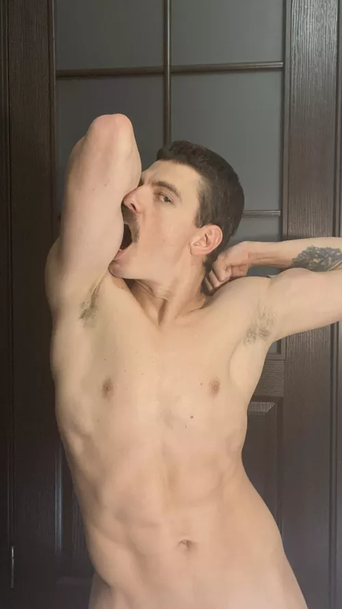 Who can help me cum? by bayleysethxxx