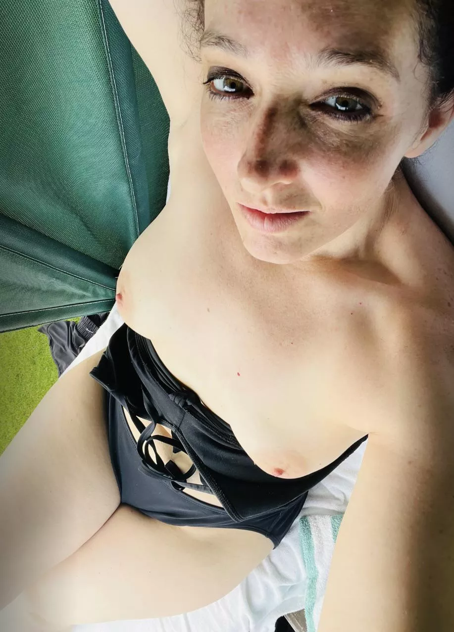 Would you fuck me yes or no? posted by avafieryy