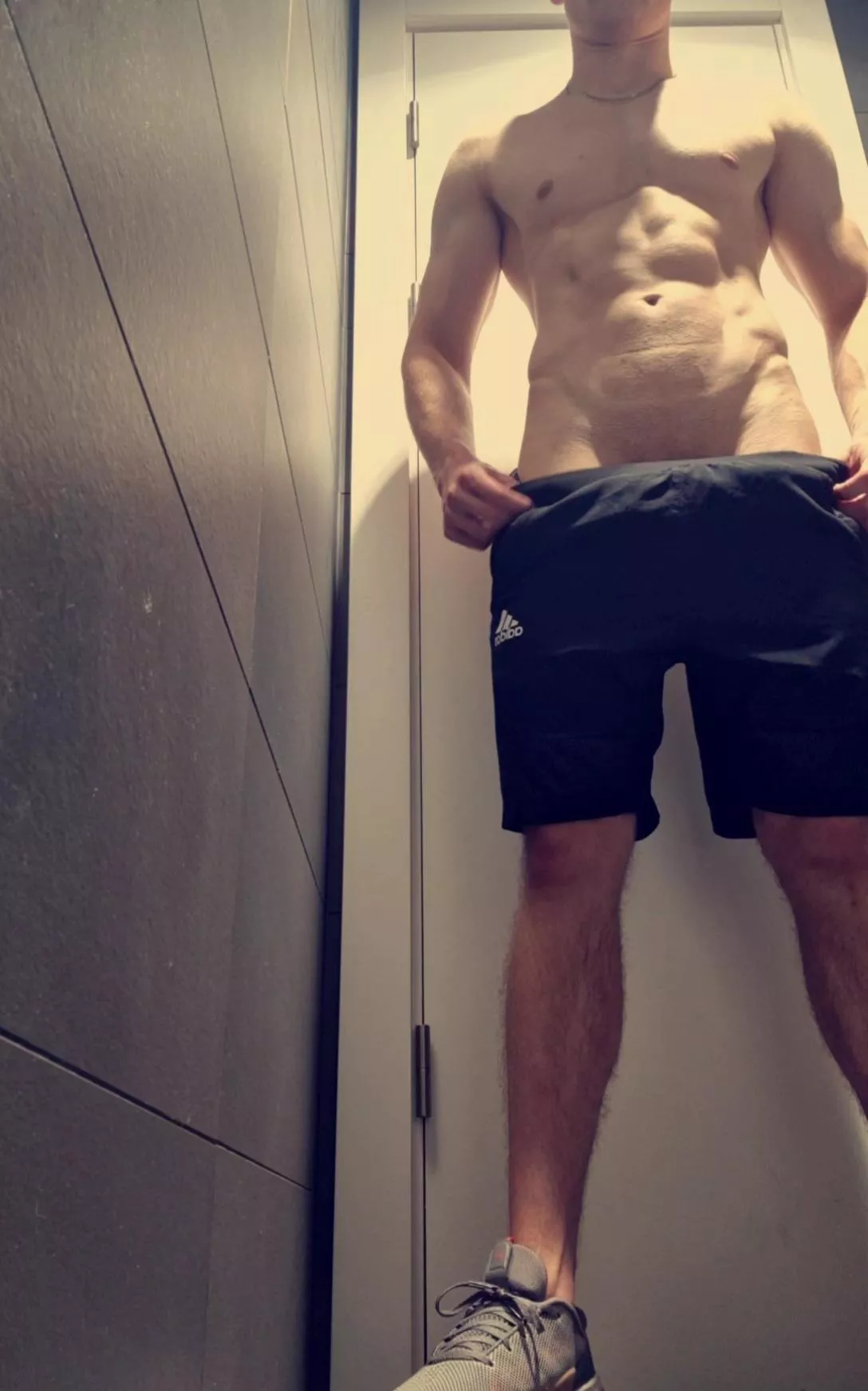 20 want me as your dom or sub? posted by Realistic-Guava3134