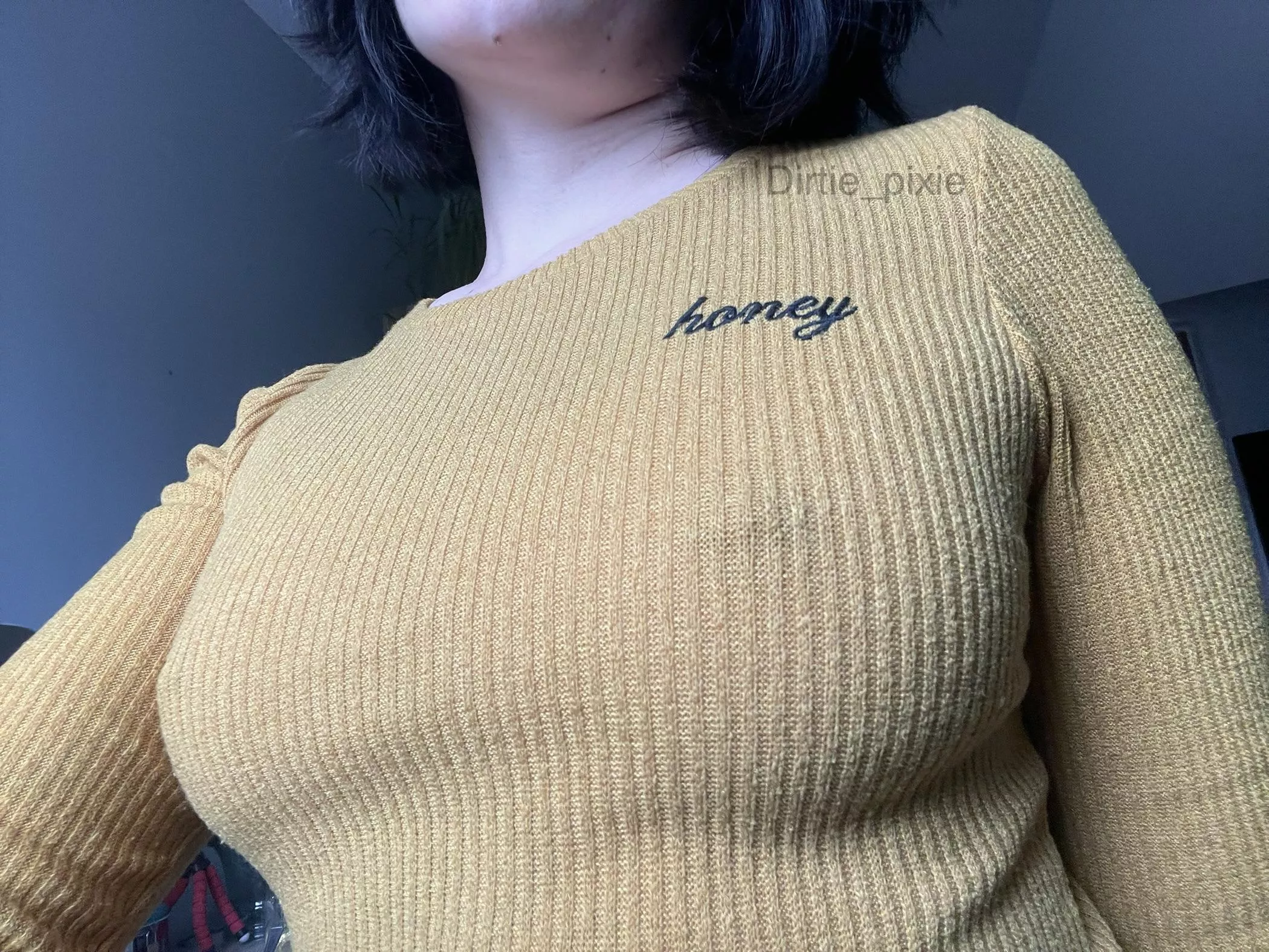 Any small tits fan? posted by dirtie_pixie