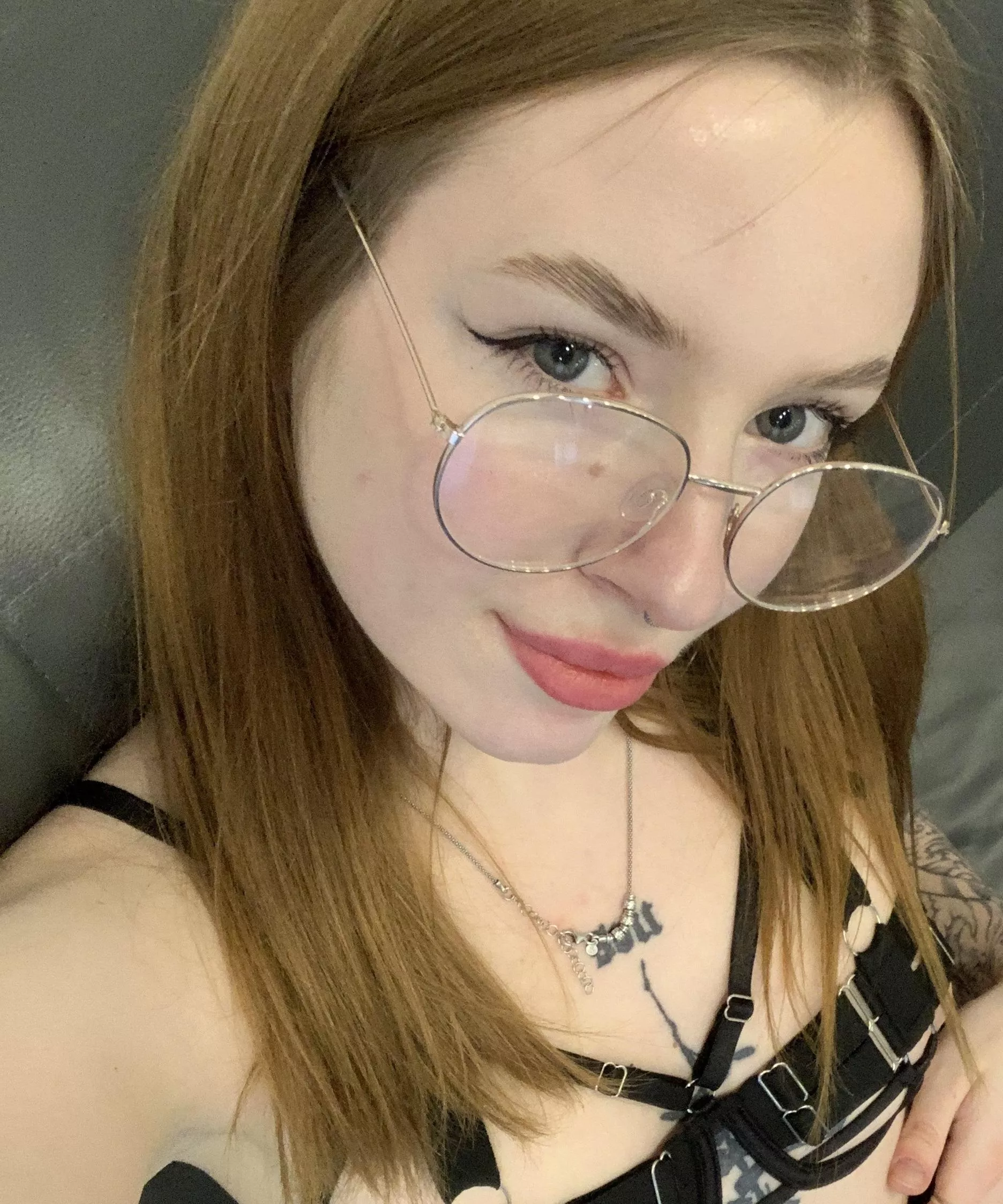 Cover my glasses in cum posted by Kirrekattpiss