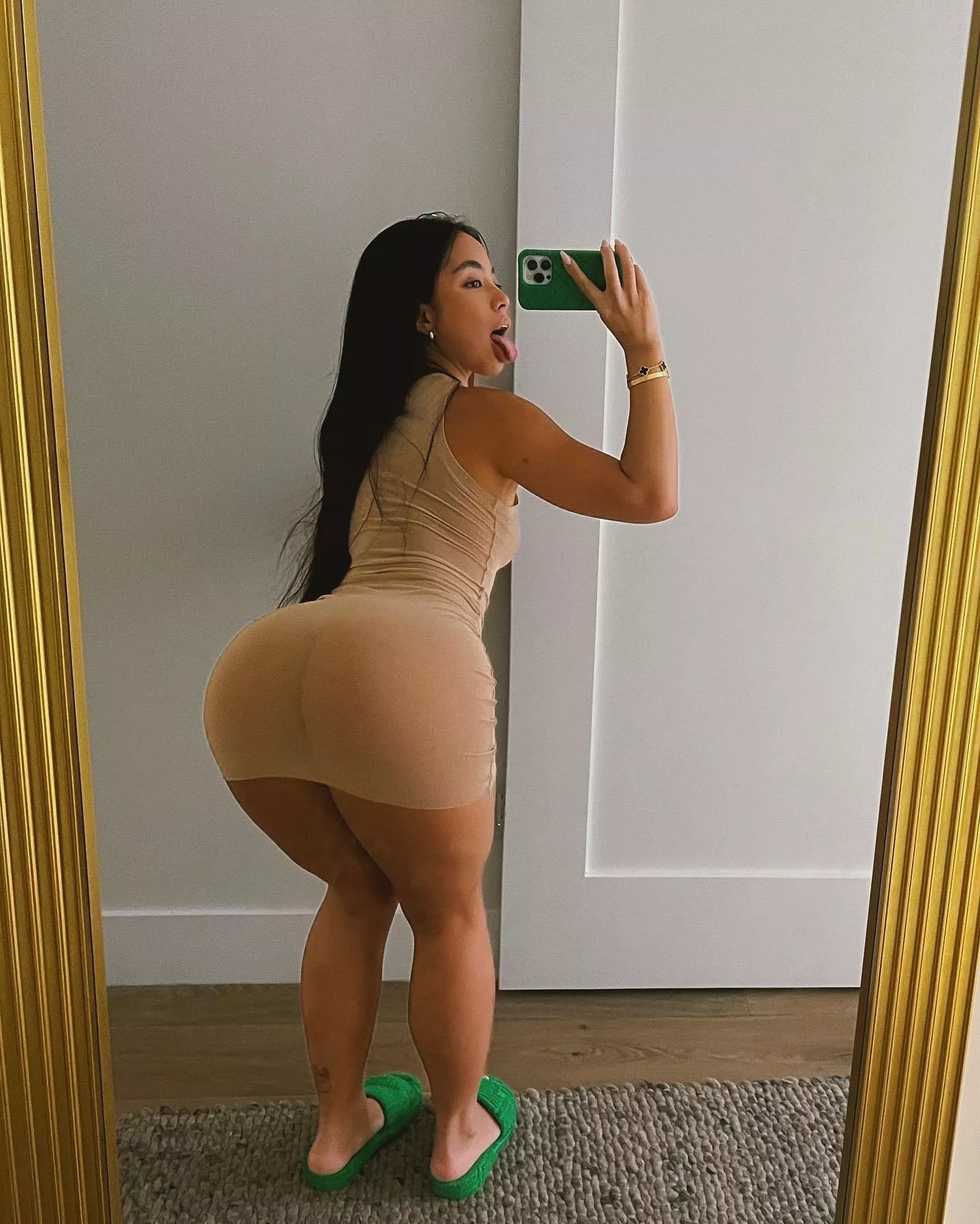Curves posted by footking2019