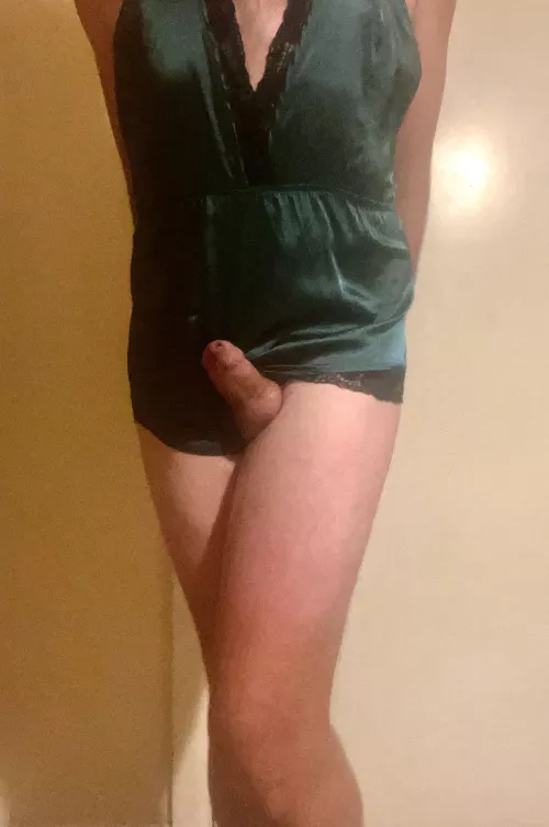 Feeling super playful. How about you? by bowmantangled