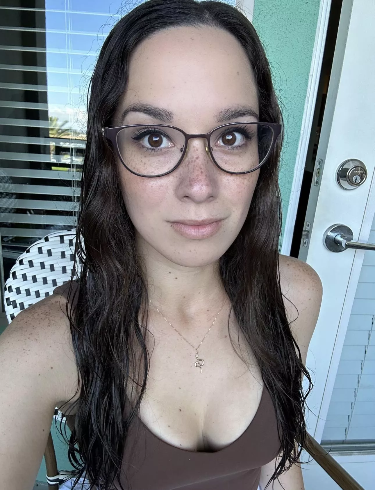 Feeling thankful it’s Friday! This week felt long. posted by AlanaAraya