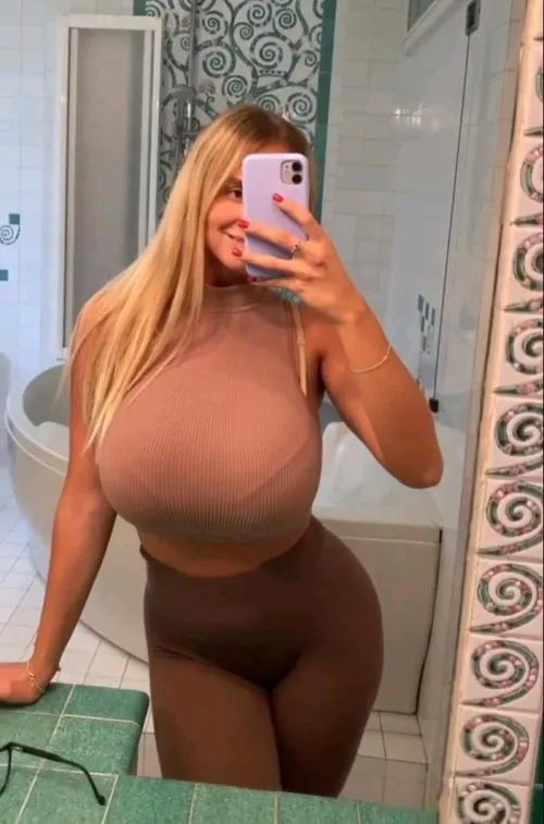 Massive rack by Bimbolover_