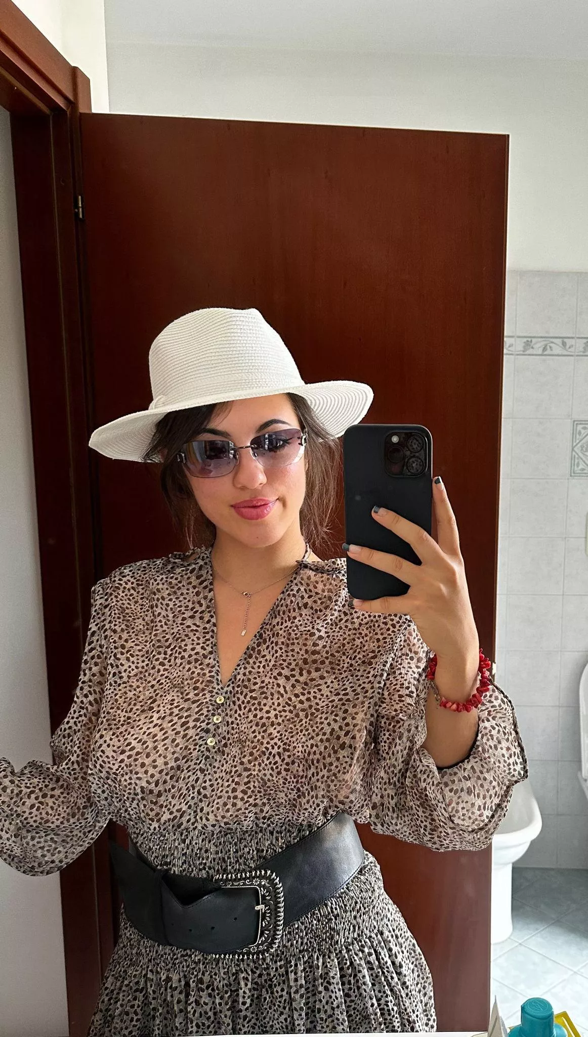 Mirror are my favorite F19 posted by little__devill