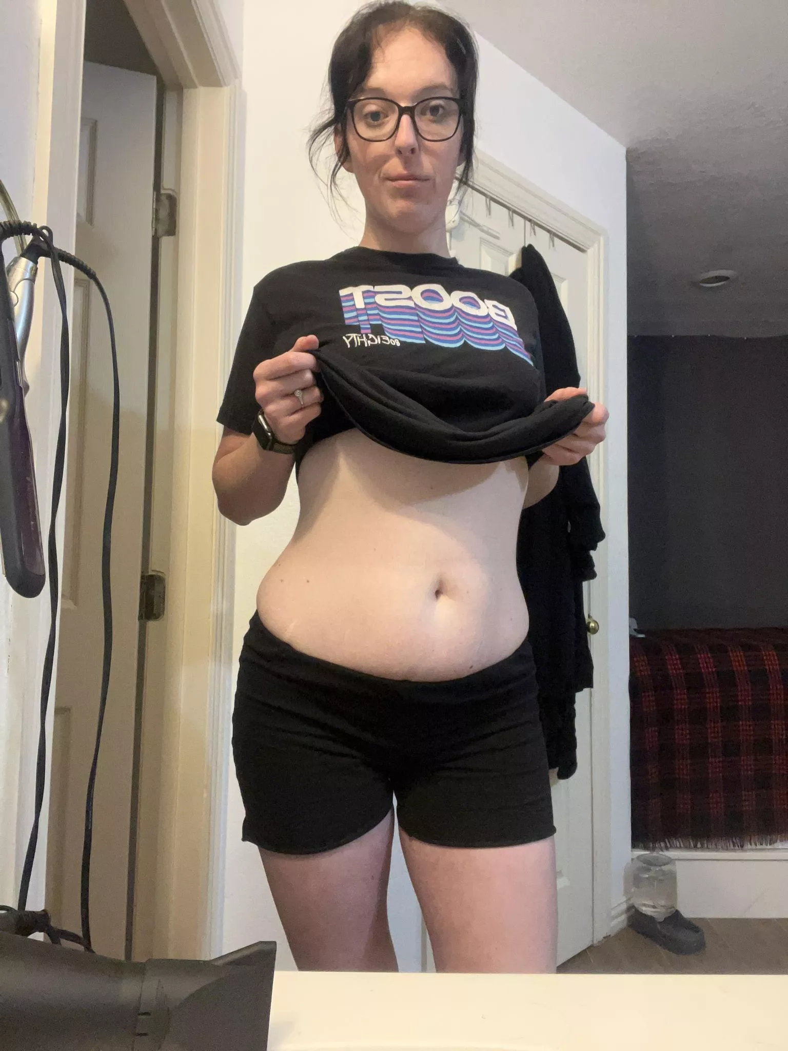 So ready for the weekend (f) posted by Bare_foot_sole