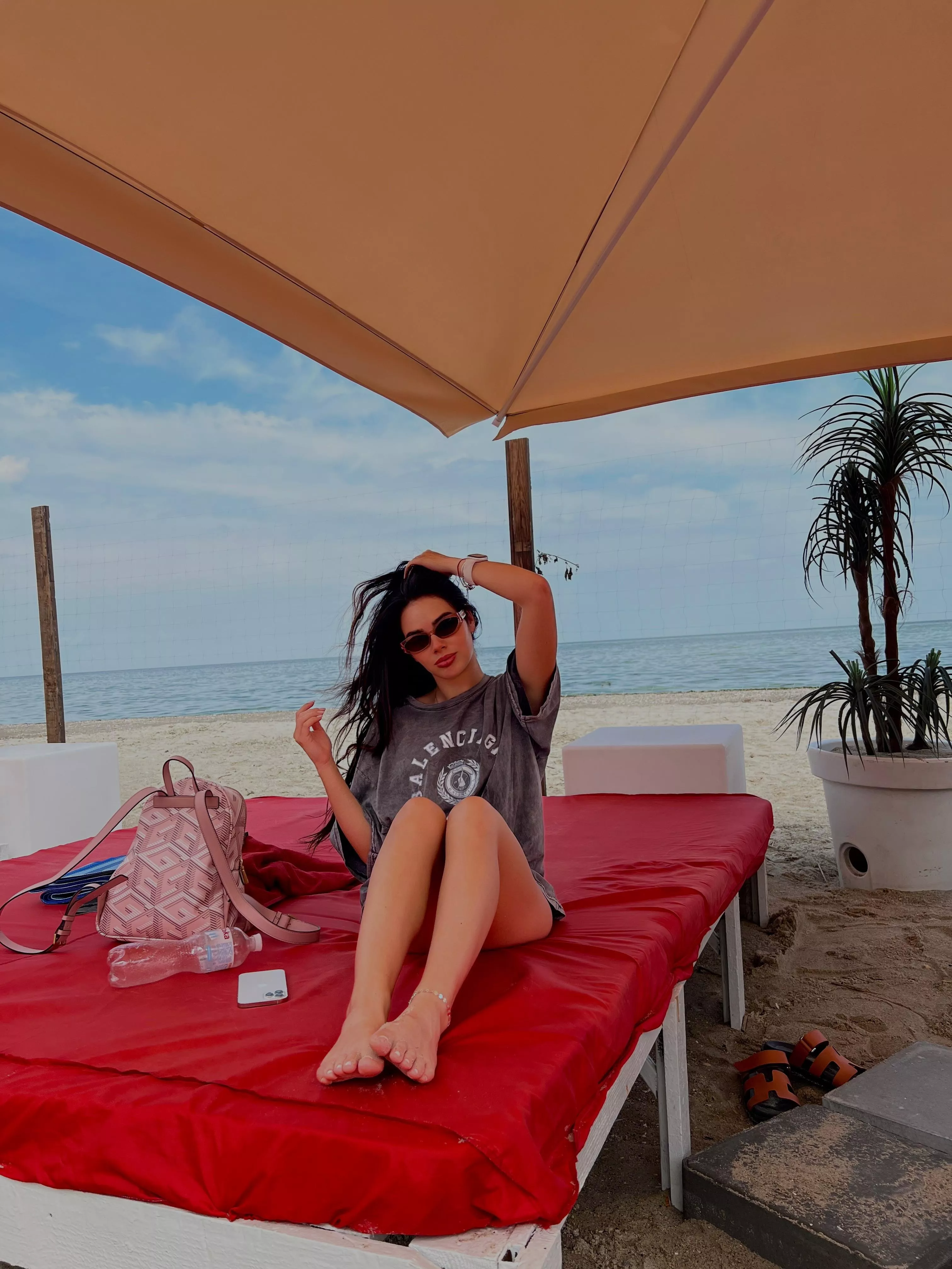 So whos gonna suck on these girls toes posted by adel_veigel