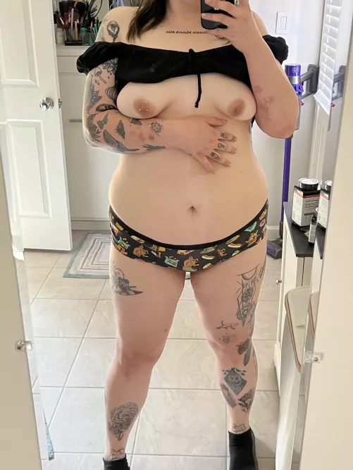 Would you eat a chubby squirter? 🫣 by yespl3ase333