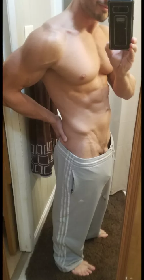 [37] Want to help me get ready for work? by Rdy2roll04