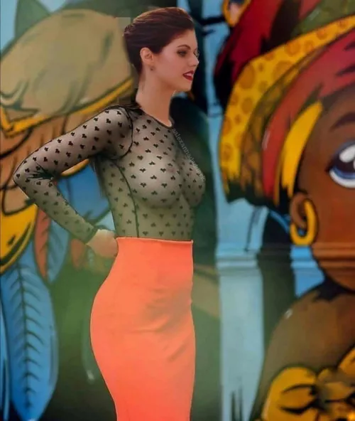 Alexandra Daddario is elite. by strojack23