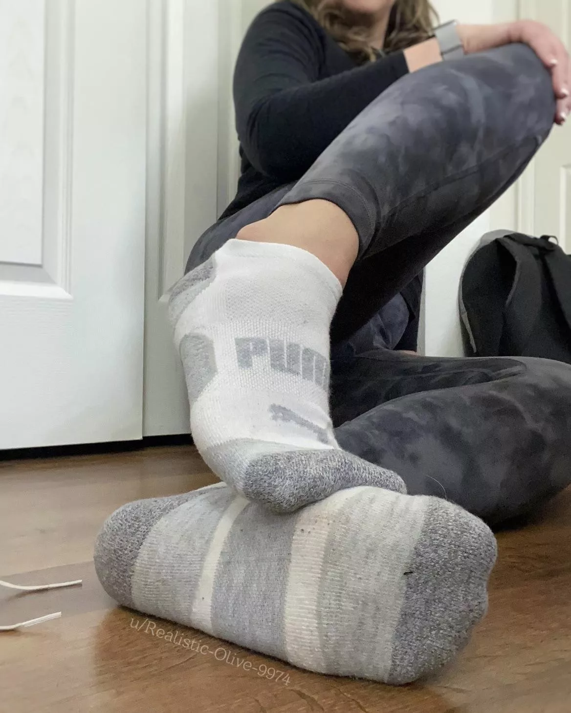 Are you obsessed?😏 posted by Realistic-Olive-9974