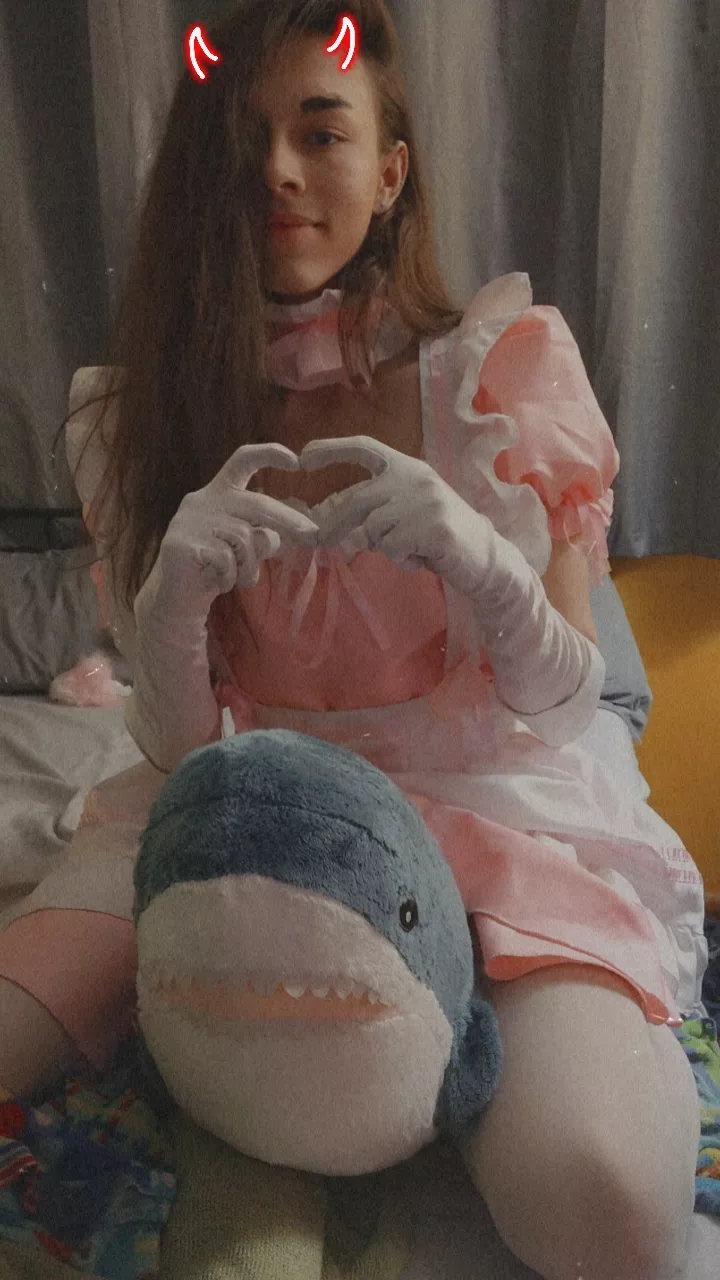 Been forever but hello :> posted by Aderbug12